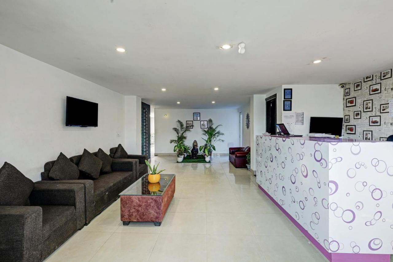 Super Townhouse Tipsyy Near Bestech Central Square Mall Gurgaon Dış mekan fotoğraf