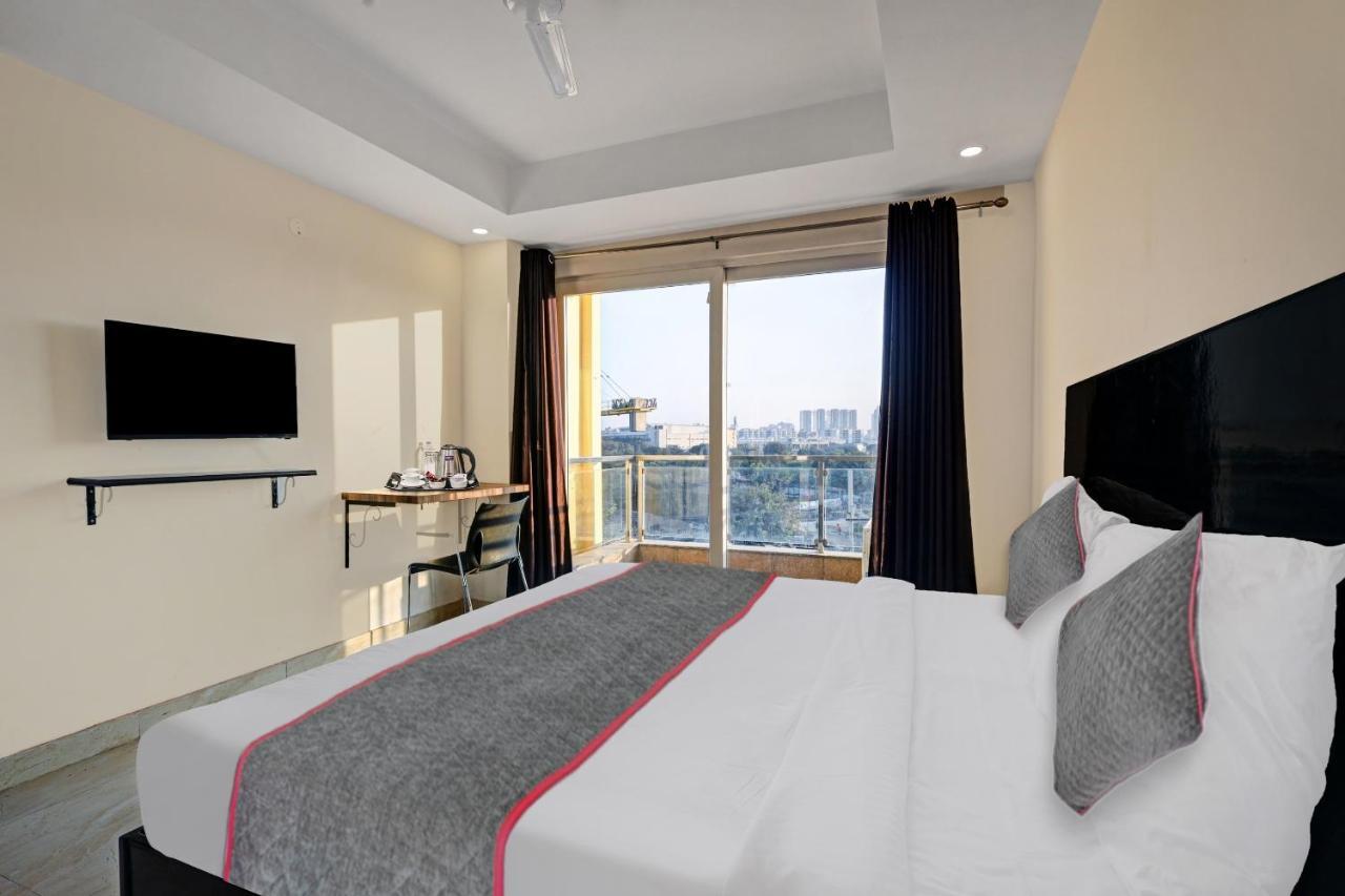 Super Townhouse Tipsyy Near Bestech Central Square Mall Gurgaon Dış mekan fotoğraf