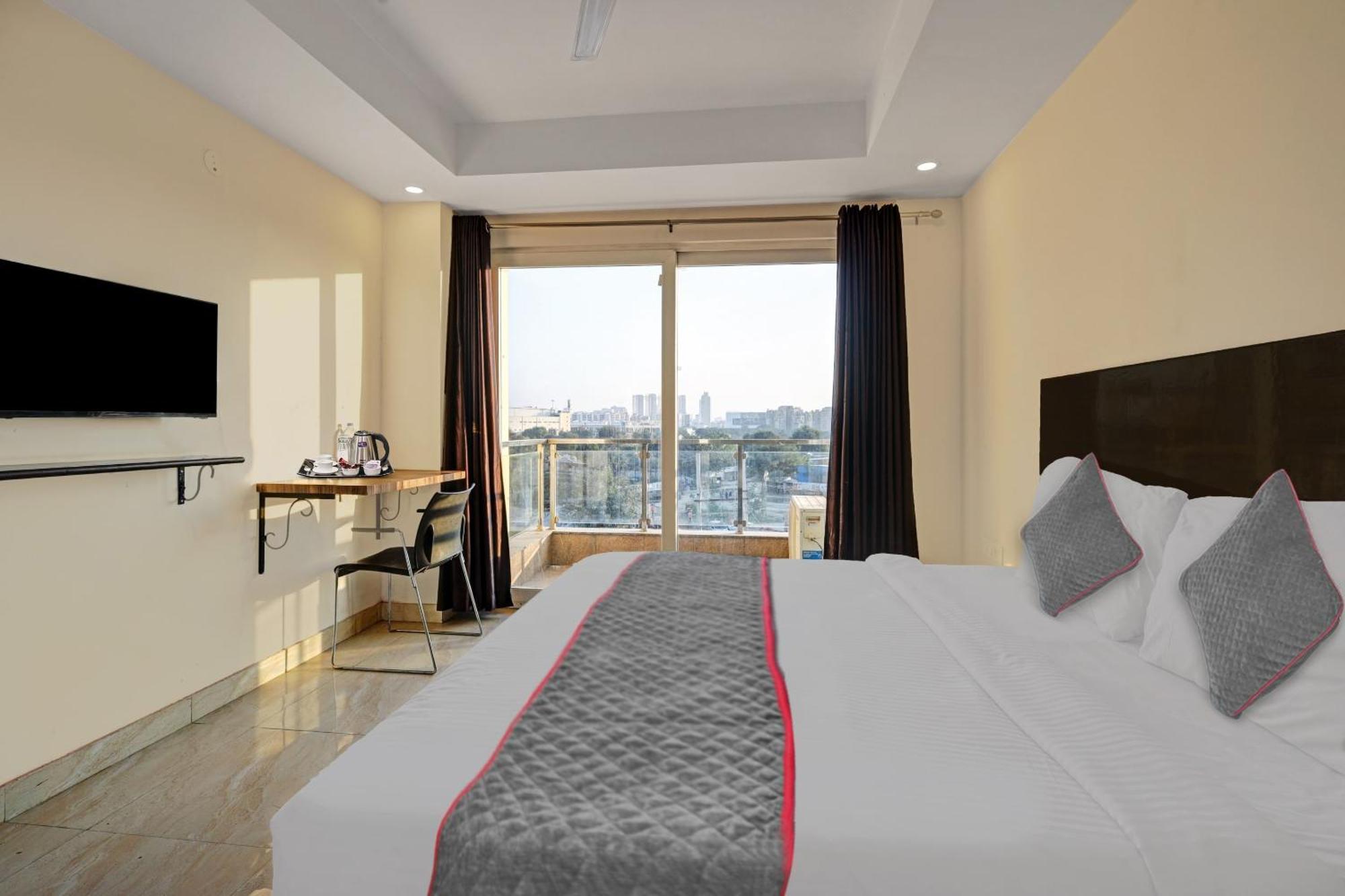 Super Townhouse Tipsyy Near Bestech Central Square Mall Gurgaon Dış mekan fotoğraf