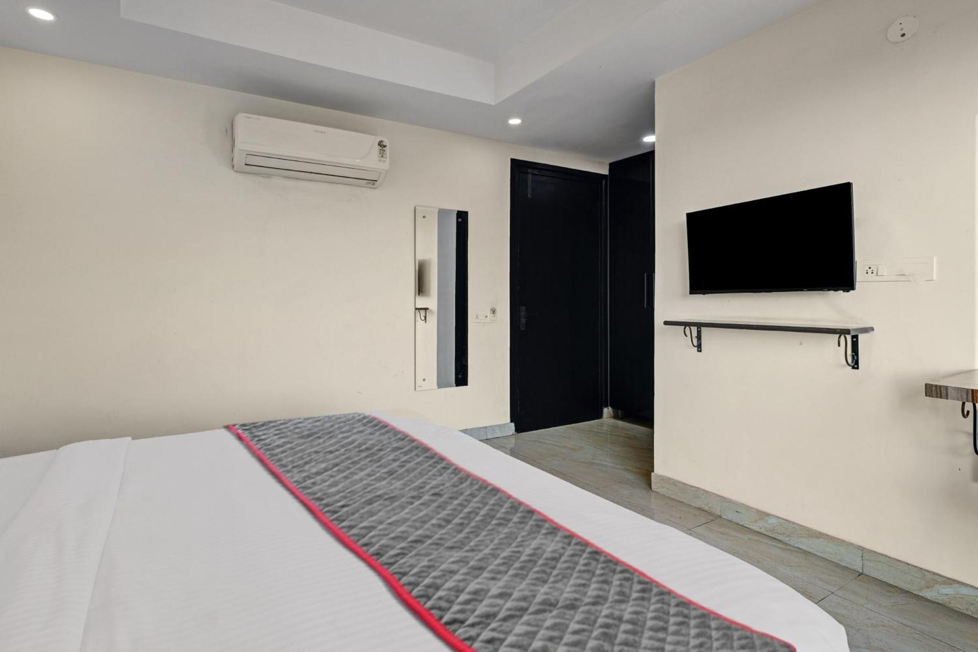 Super Townhouse Tipsyy Near Bestech Central Square Mall Gurgaon Dış mekan fotoğraf