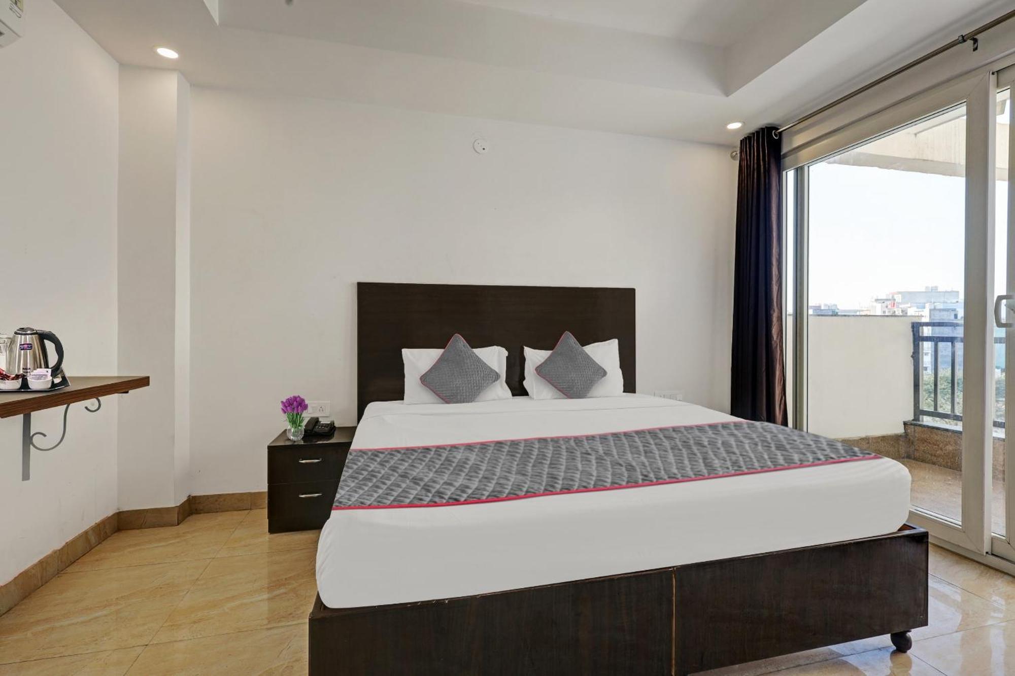 Super Townhouse Tipsyy Near Bestech Central Square Mall Gurgaon Dış mekan fotoğraf